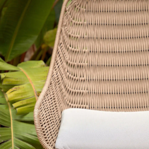 Abeli Lounge Chair
