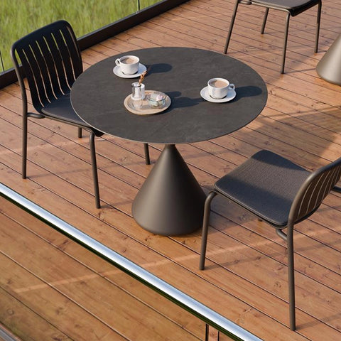 Forma Ceramic Dining Table