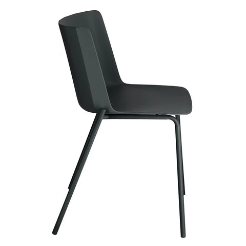 Hannia Chair