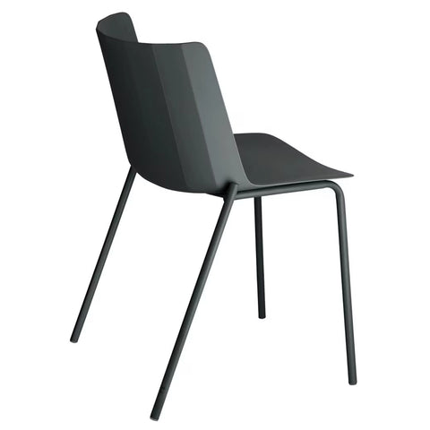 Hannia Chair