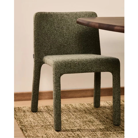 Loria Chair